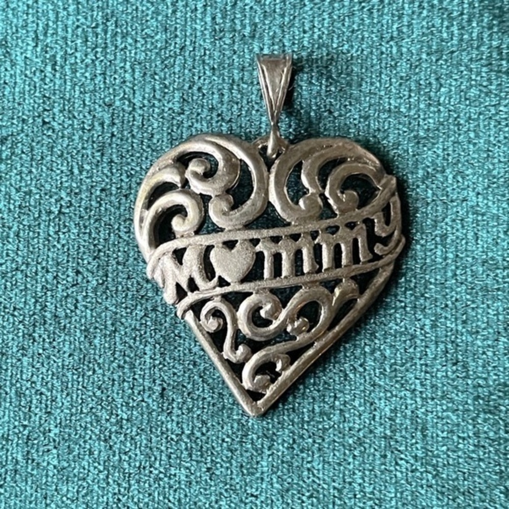 Elegant Silver Heart Pendant,women pendant, heart pendant,silver pendant